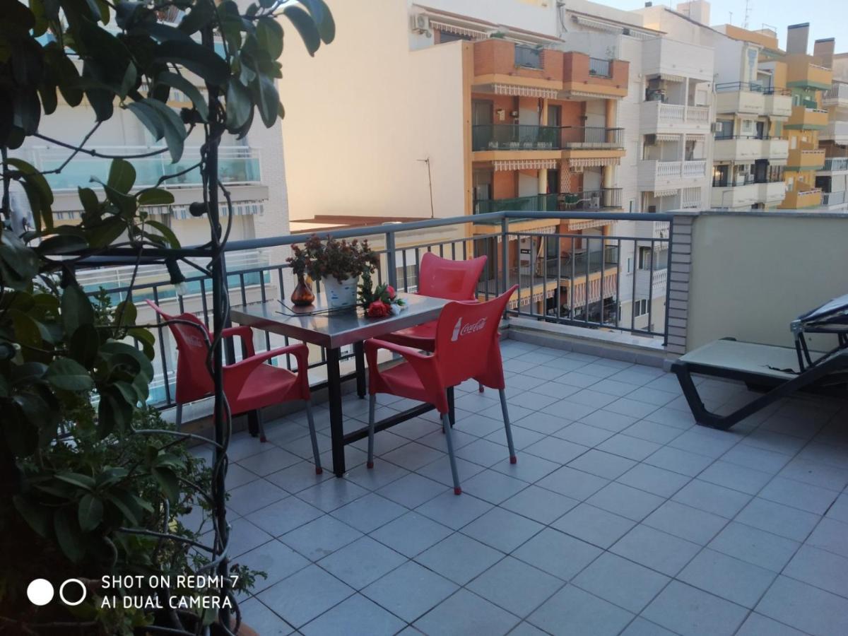 Habitacion Familiar En Un Atico Con Gran Terraza Y,Cocina ,En La Playa Burriana Exterior photo